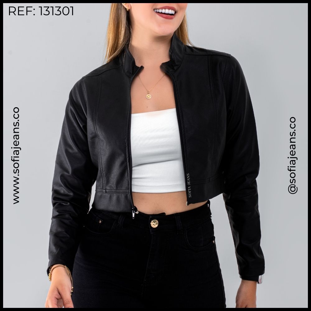 Chaqueta Negra Lisa Cuero Sintético SJ131301
